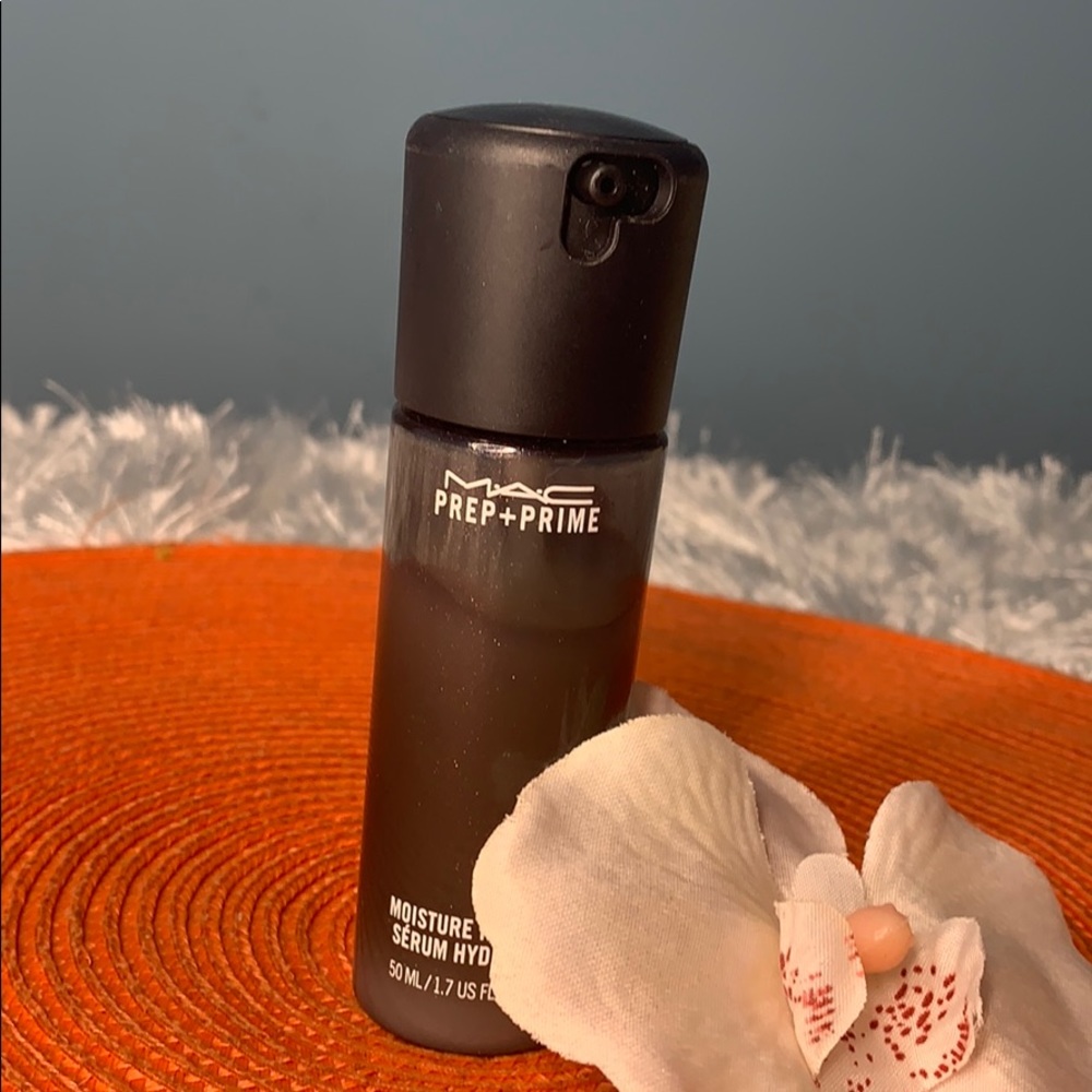 PREP PRIMER MOISTURE MAC